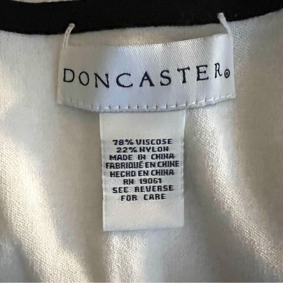 Doncaster Tank Top White w/Black Trim & Lime Green Hem Plus Size 2W in EUC - Picture 4 of 6